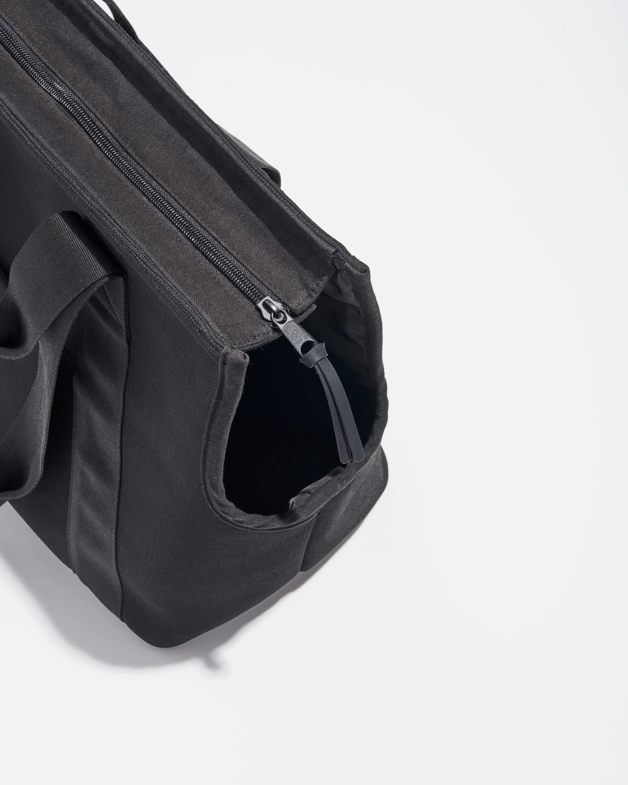 Everyday Carrier, Black