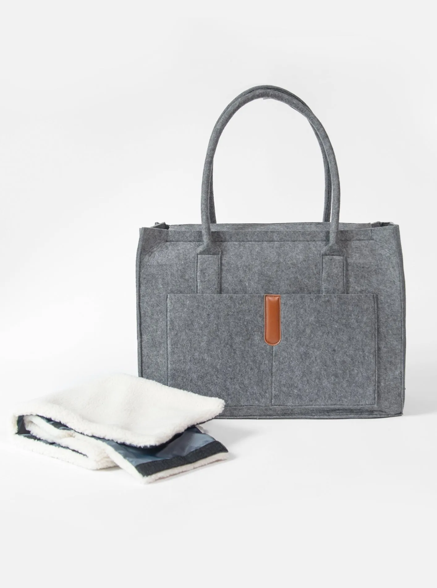 STELLA DOG CARRIER by Nooee Pet
