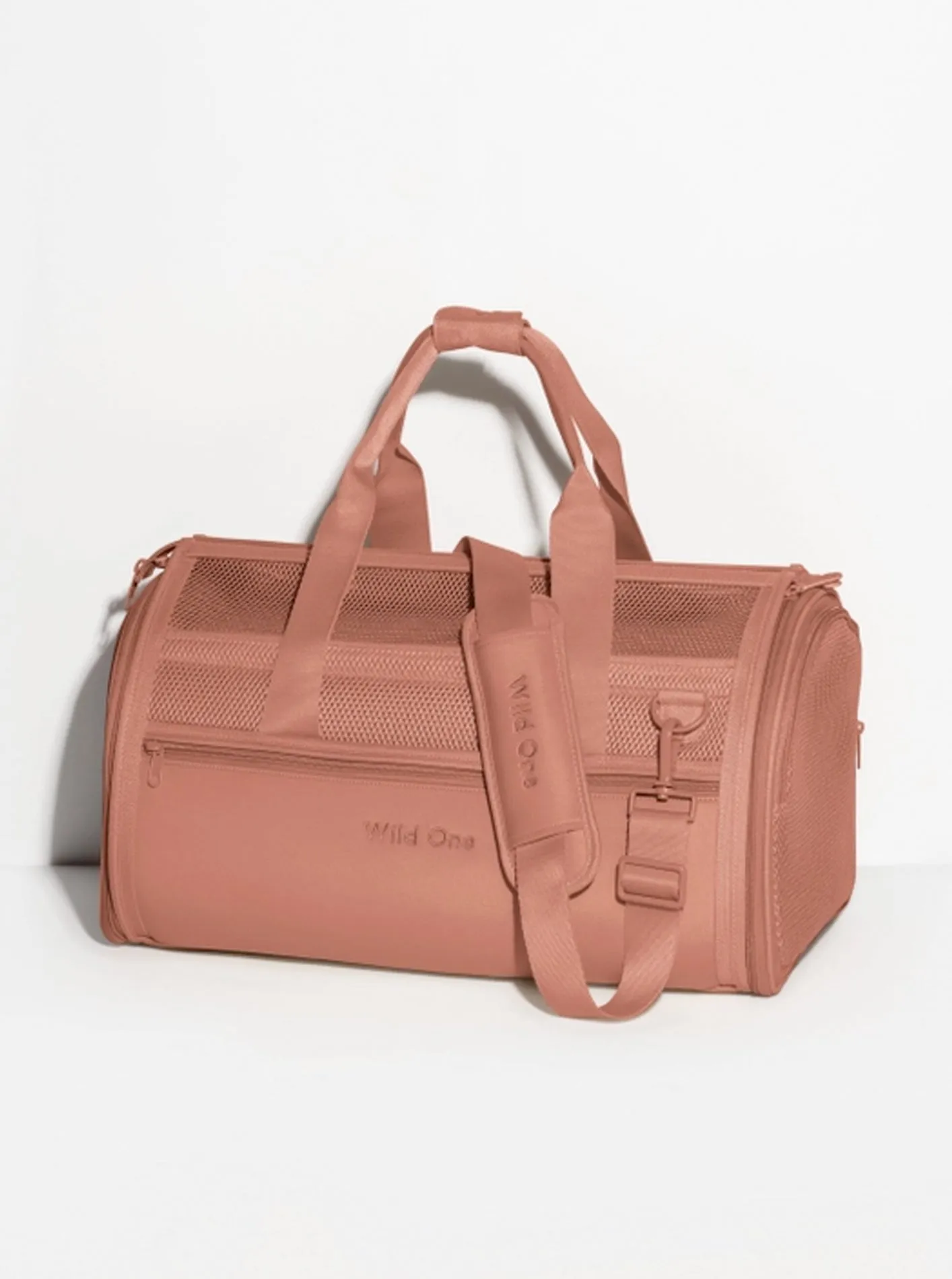 TRAVEL CARRIER by Wild One