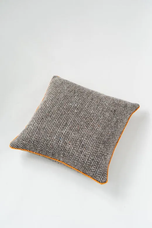 Turf Brown Wool Herringbone Tweed Blanket