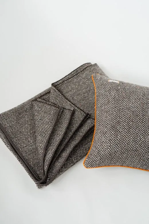 Turf Brown Wool Herringbone Tweed Blanket